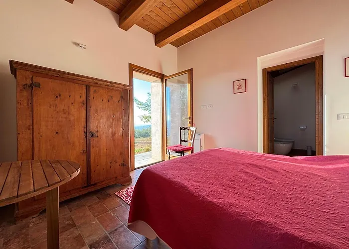 Villa Vaccaj - Parco Naturale San Bartolo - Pesaro Santa Marina (Marche)